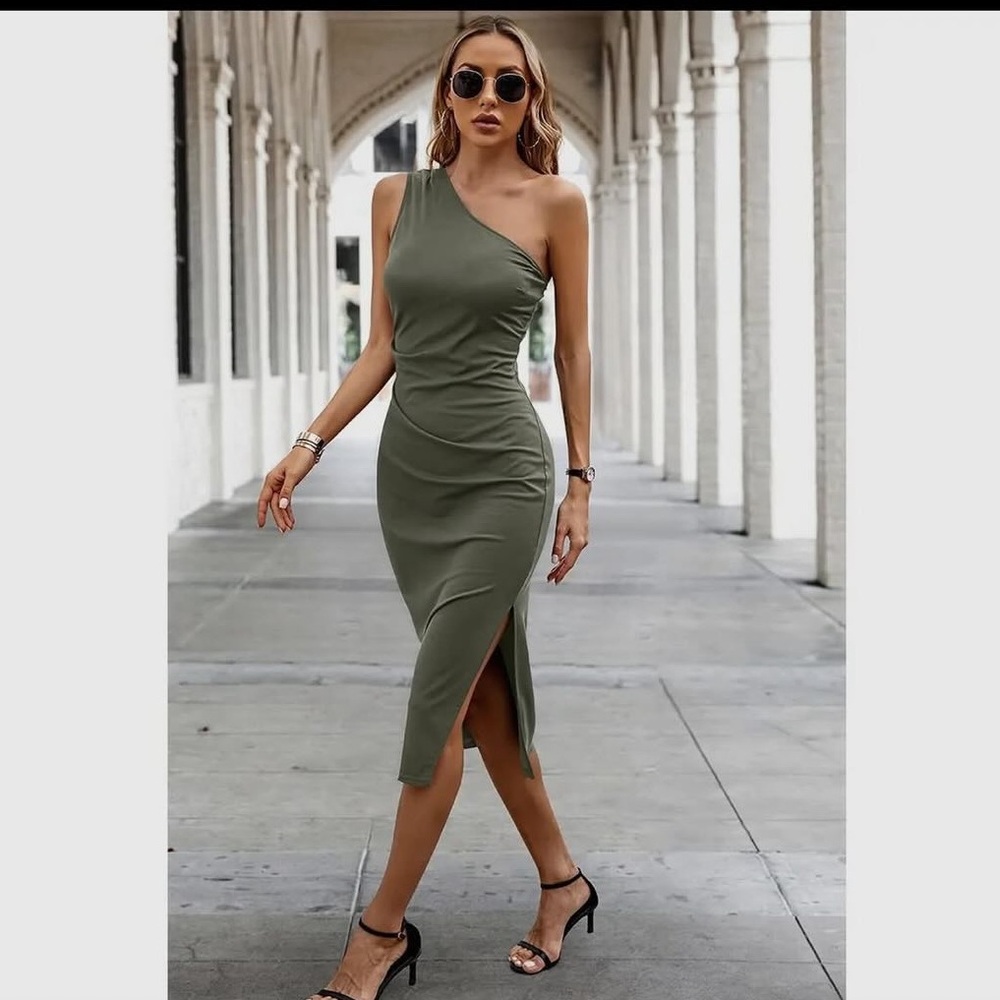 Elegant Olive Green One-Shoulder Dress
